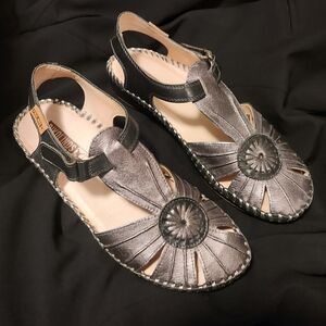 PIKOLINOS Black and Silver Sandals